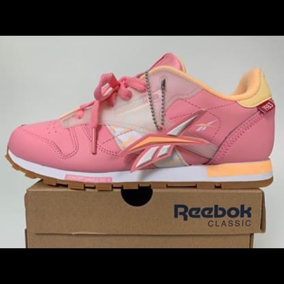 Reebok Classic Kids Sz. 4.5 Squad Pink/Desert Glow - Picture 1 of 10